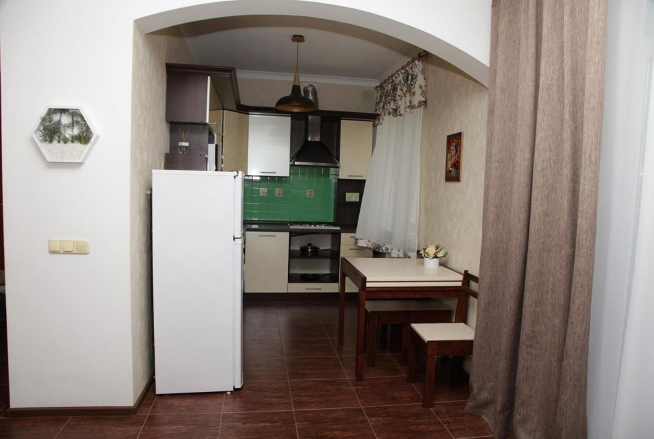 Apartments On Moskovskaya Street Dnipro Luaran gambar
